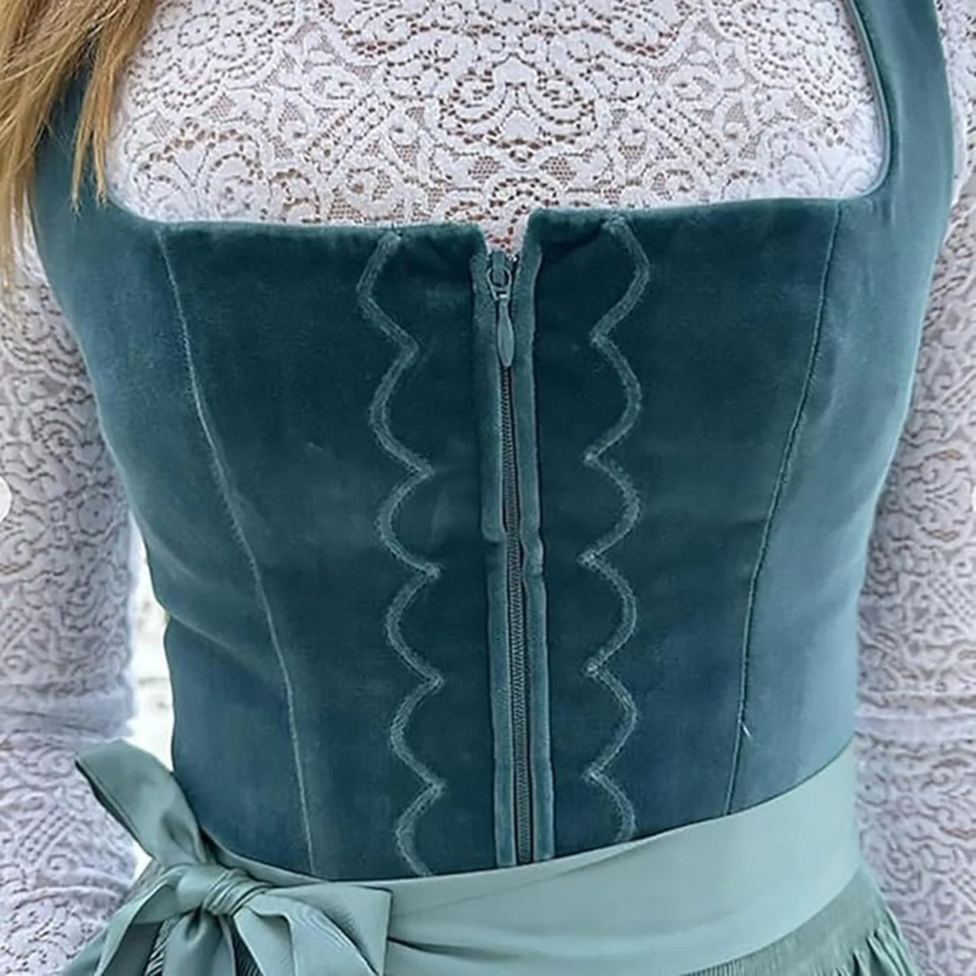 Damska Sukienka Dirndl z Długim Rękawem